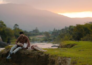 Heartbreak Chronicles: Powerful Quotes to Heal and Move On