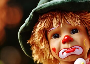 Sarcasm 101: The Bitterly Hilarious Life Lessons You Didn’t Know You Needed