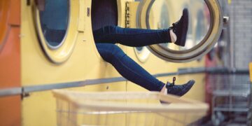 Quips and Quirks: The Art of Witty Remarks