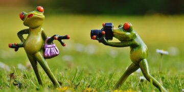 Wit and Wisdom: Hilarious Quotes to Brighten Your Day