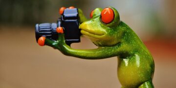 Sharp Wit and Clever Observations: Unleashing the Power of Insightful Thinking