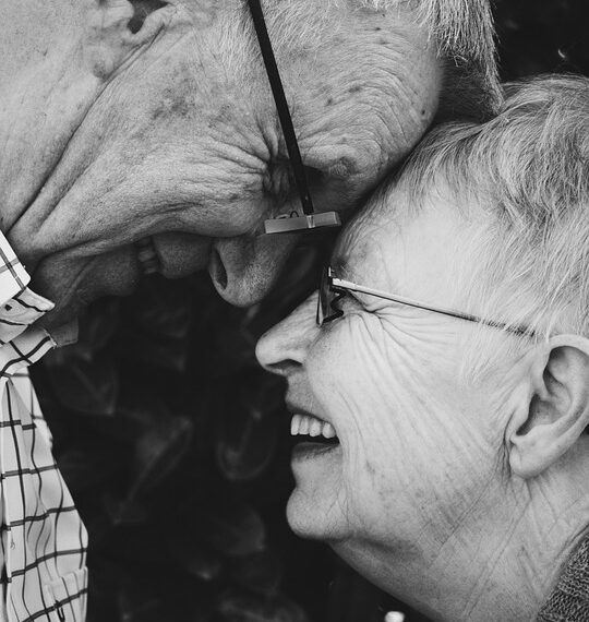 Love in Words: Inspiring Couple Quotes to Strengthen Your Relationship
