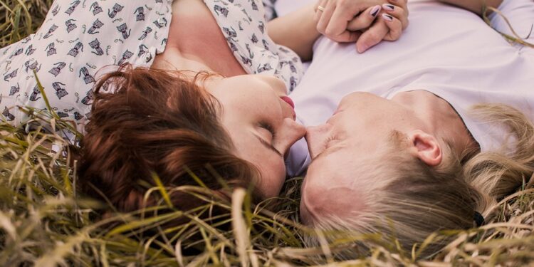 Love Unleashed: Inspiring New Relationship Quotes to Ignite Your Passion