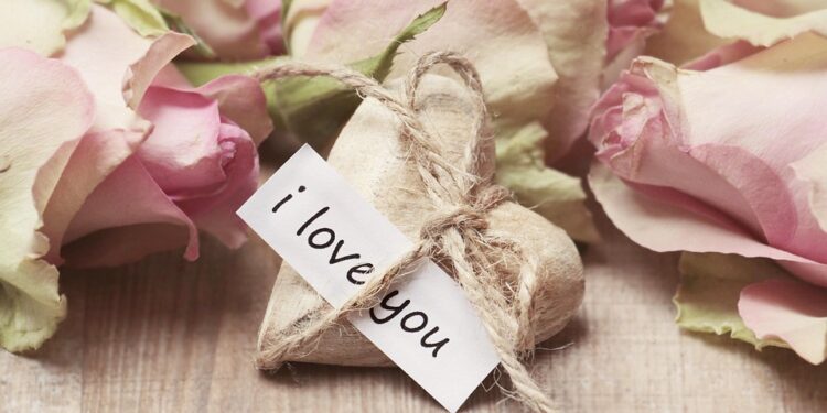 Miles Apart, Heart Close: Inspiring Long Distance Relationship Quotes