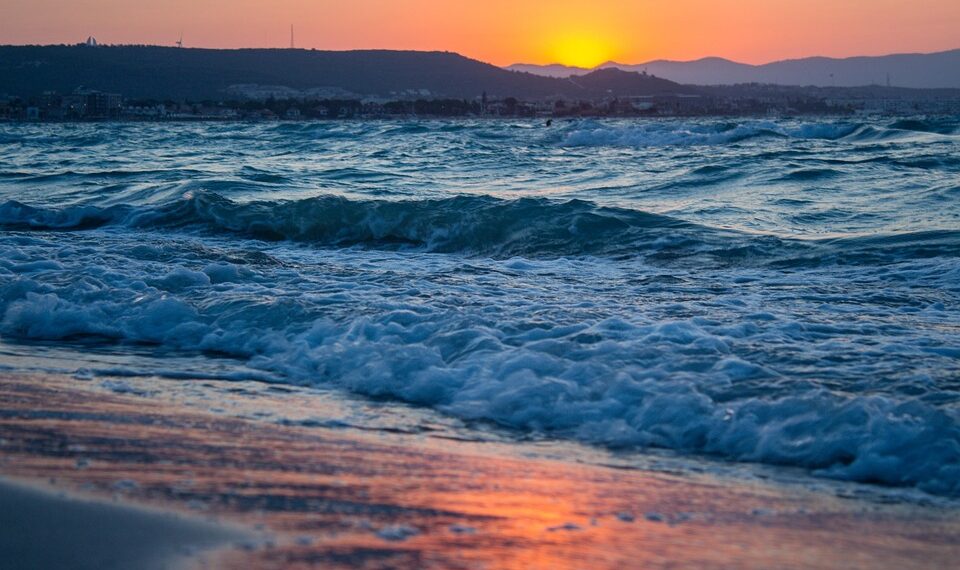 Sweet Love Quotes to Melt Your Heart